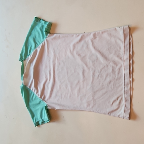 Old Navy extra large white green Beach Bound short sleeve rashguard - Picture 2 of 7